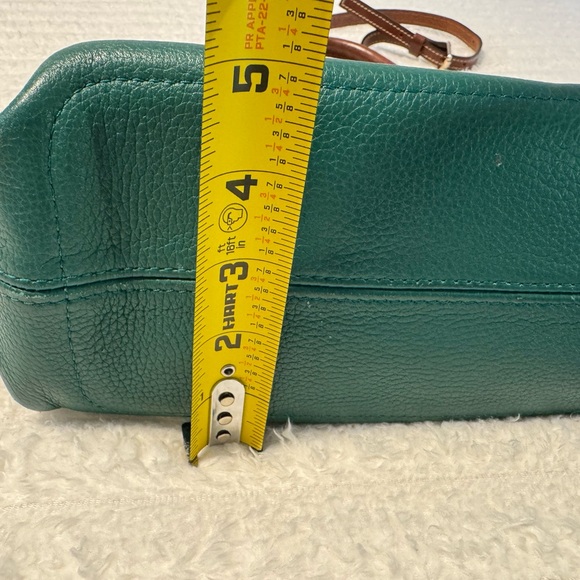 Dooney & Bourke Vintage Pebble Grain Leather Tassel Tote Crossbody or Tote - Picture 6 of 11